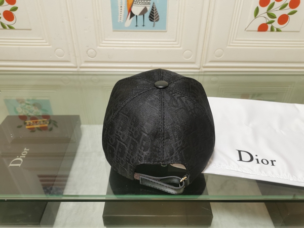 ブランド帽子側面デザイン